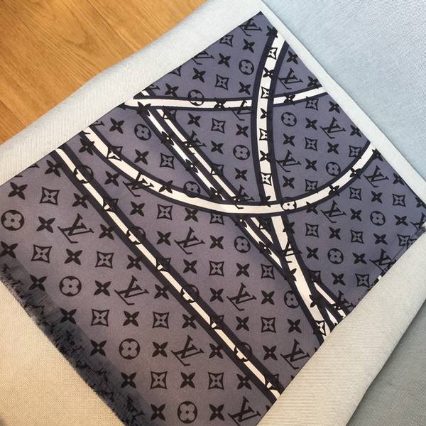 Louis Vuitton Scarf LVC00535 Louis Vuitton Scarf LVC00535